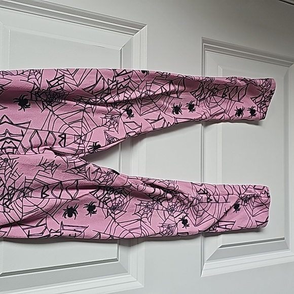 4 For $20 LulaRoe Halloween Theme Spiderweb Print Pants in Kids S/M - Picture 3 of 6